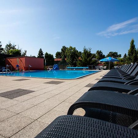 Łazy Apartamenty Posejdon מראה חיצוני תמונה